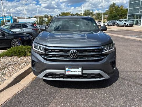 Used 2022 Volkswagen Atlas Cross Sport SE AWD/4WD image 2