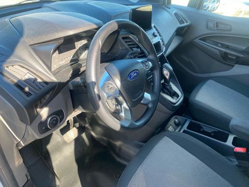 Used 2022 Ford Transit Connect XL image 17