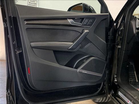 Used 2021 Audi SQ5 Premium Plus w/ Premium Plus Package AWD/4WD image 24