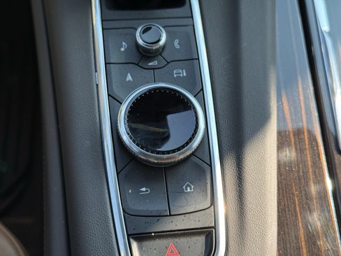 Used 2024 Cadillac Escalade Premium Luxury w/ Performance Package AWD/4WD image 26