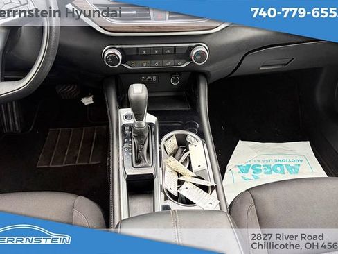 Used 2023 Nissan Altima 2.5 SV FWD image 13