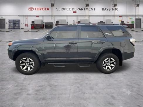 Used 2024 Toyota 4Runner TRD Off-Road Premium w/ Off Road Premium Plus Package AWD/4WD image 3