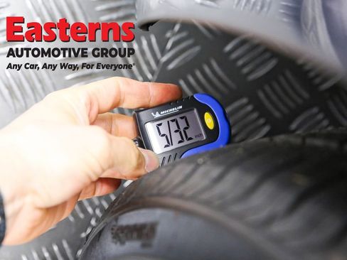 Used 2021 Tesla Model 3 Standard Range Plus image 23