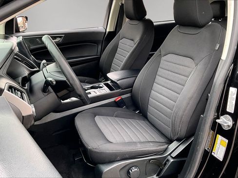 Used 2022 Ford Edge SE image 21