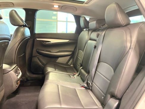 Used 2020 INFINITI QX50 Luxe image 22