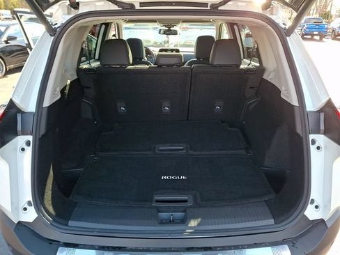 Certified 2023 Nissan Rogue SL w/ SL Premium Package AWD/4WD image 29
