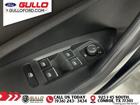 Used 2023 Volkswagen Jetta Sport FWD image 21