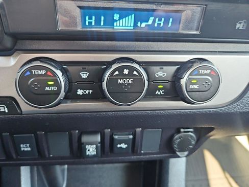 Used 2023 Toyota Tacoma SR5 w/ SX Package image 34