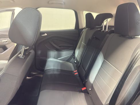 Used 2015 Ford Escape SE AWD/4WD image 27