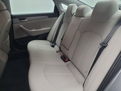 Used 2019 Hyundai Sonata ECO FWD image 18