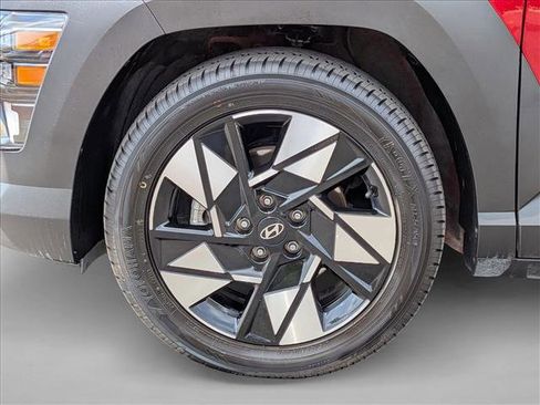 Used 2024 Hyundai Kona SEL FWD image 23