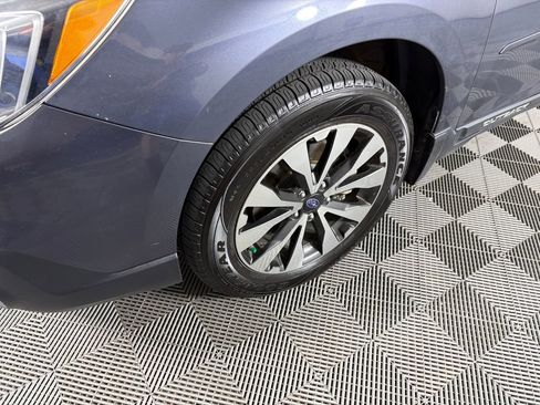 Used 2017 Subaru Outback 3.6R Limited image 9