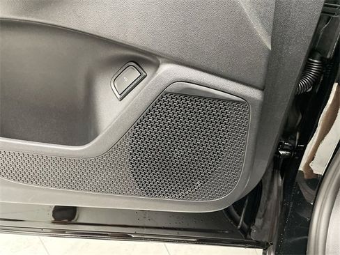 New 2025 Chevrolet Blazer EV LT w/ Super Cruise Package image 24