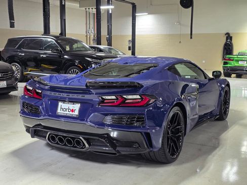 New 2026 Chevrolet Corvette Z06 w/ Stealth Interior Trim Package image 7