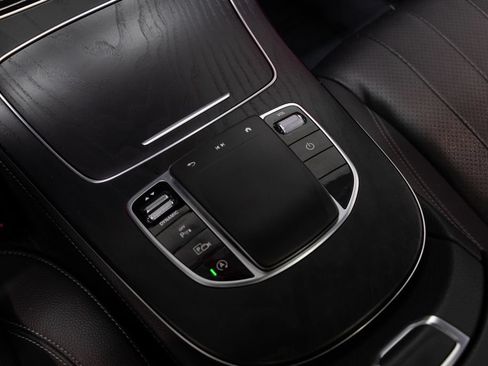 Used 2022 Mercedes-Benz E 350 Sedan image 34