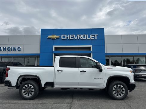 New 2026 Chevrolet Silverado 2500 Custom w/ Custom Value Package AWD/4WD image 1