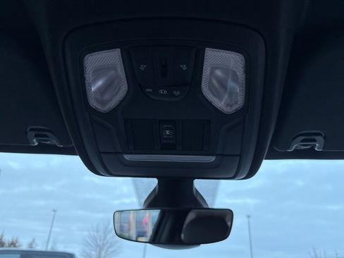 Used 2019 RAM 1500 Big Horn image 10