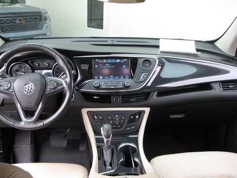 Used 2017 Buick Envision Essence image 27