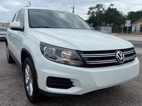 Used 2017 Volkswagen Tiguan Wolfsburg Edition FWD image 2