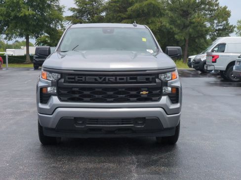 Used 2024 Chevrolet Silverado 1500 Custom RWD image 3