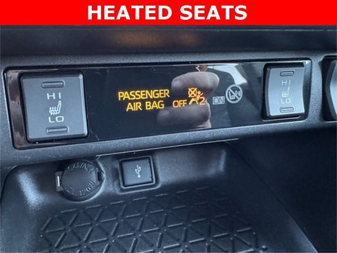 Certified 2021 Toyota RAV4 XLE w/ Convenience Package image 15