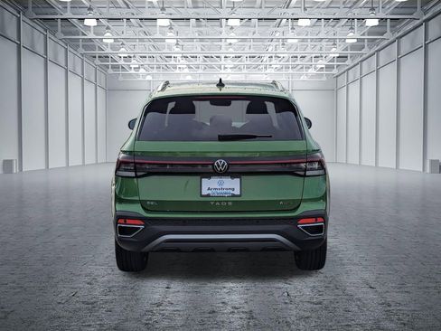 New 2026 Volkswagen Taos SEL image 4
