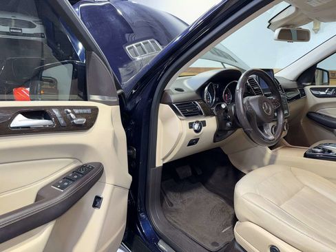 Used 2018 Mercedes-Benz GLE 350 w/ Premium 1 Package image 15