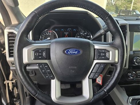 Used 2021 Ford F250 Lariat w/ Lariat Value Package image 27