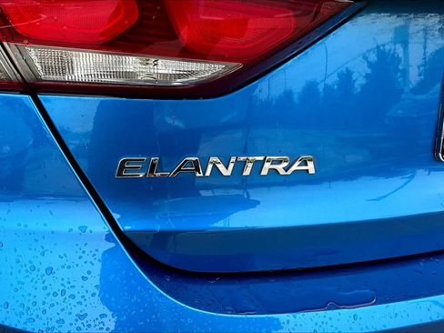 Used 2018 Hyundai Elantra Value Edition FWD image 30