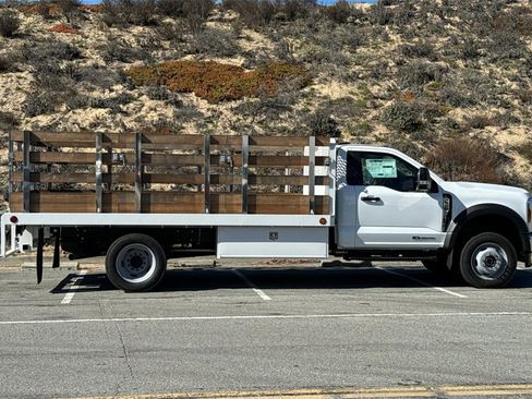 New 2026 Ford F550 4x4 Regular Cab Super Duty image 3