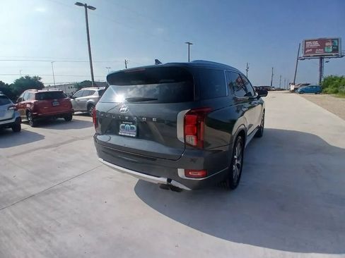 Used 2022 Hyundai Palisade Limited FWD image 5