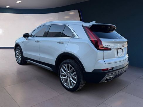 Certified 2023 Cadillac XT4 Premium Luxury w/ Technology Package FWD image 3