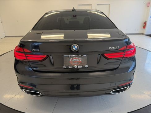 Used 2018 BMW 740i xDrive 740i xDrive image 60