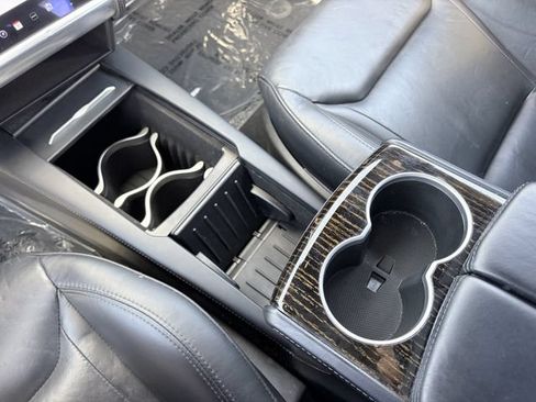Used 2017 Tesla Model S 75 RWD image 17