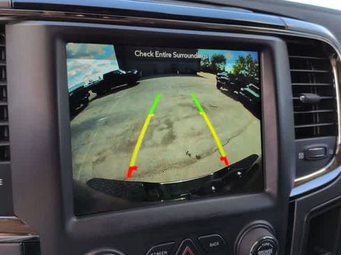 Used 2018 RAM 2500 Laramie w/ Sport Appearance Group AWD/4WD image 28