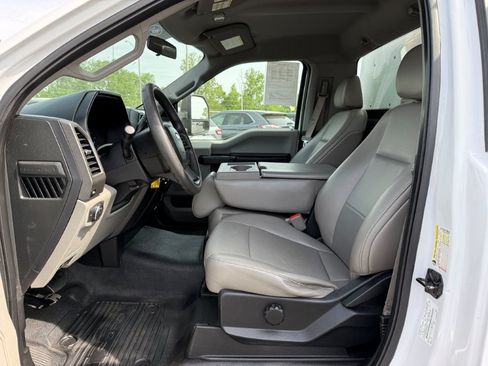 Used 2018 Ford F250 XL w/ XL Value Package RWD image 25