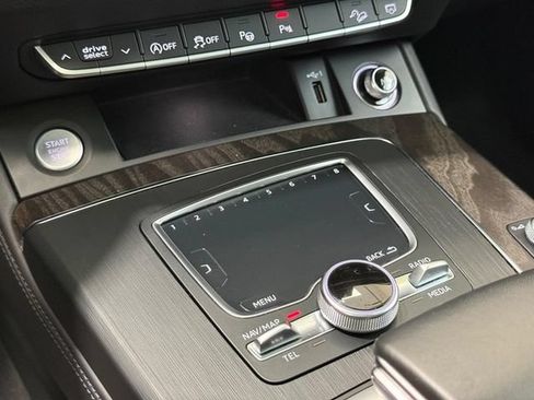Used 2019 Audi Q5 Prestige w/ Prestige Package AWD/4WD image 20