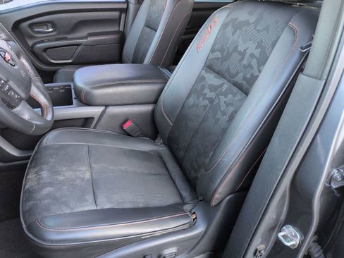 Used 2020 Nissan Titan PRO-4X image 13