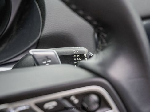 Used 2025 Porsche 718 Boxster image 25