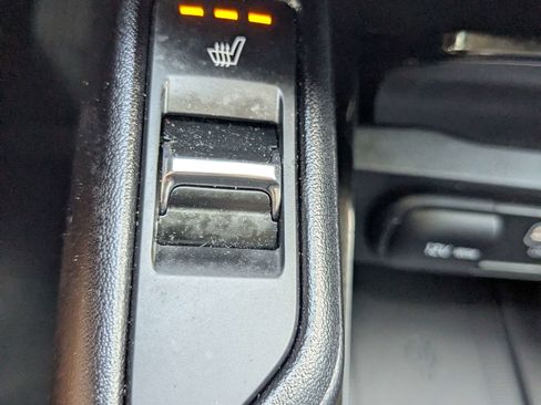 Used 2024 Kia Telluride S w/ S Sunroof Package FWD image 31