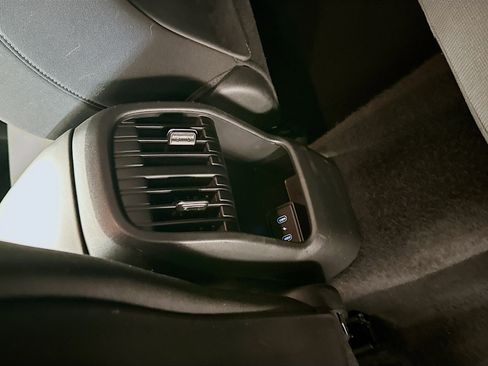 Used 2025 Hyundai Kona SEL image 27