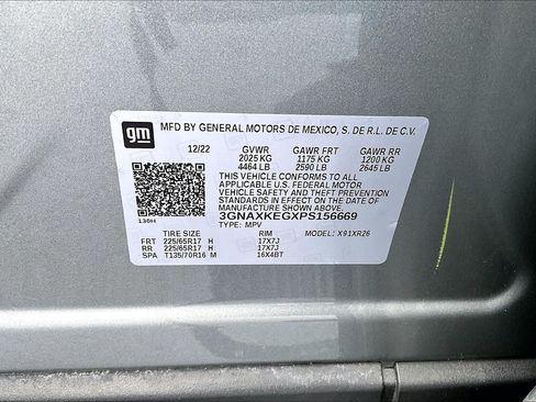 Used 2023 Chevrolet Equinox LT FWD image 28