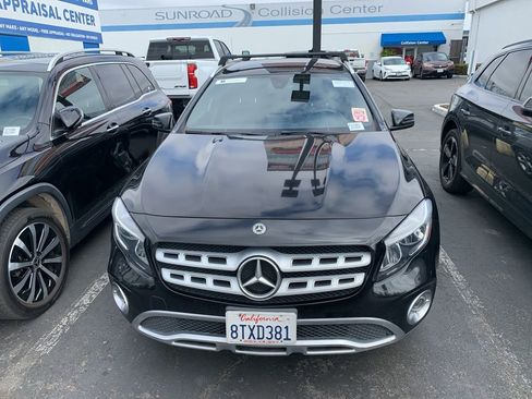 Used 2018 Mercedes-Benz GLA 250 GLA 250 w/ Convenience Package image 3