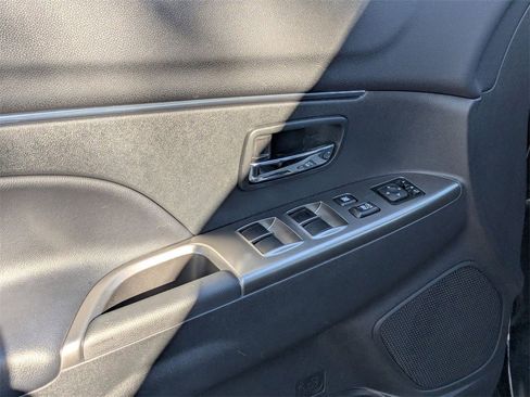 Used 2025 Mitsubishi Outlander Sport SE image 17