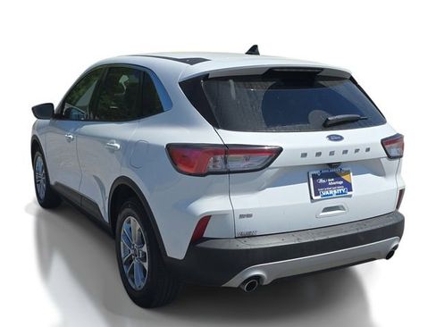 Certified 2022 Ford Escape SE w/ Convenience Package FWD image 3