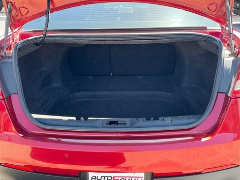 Used 2018 Ford Taurus SEL w/ Equipment Group 201A AWD/4WD image 24