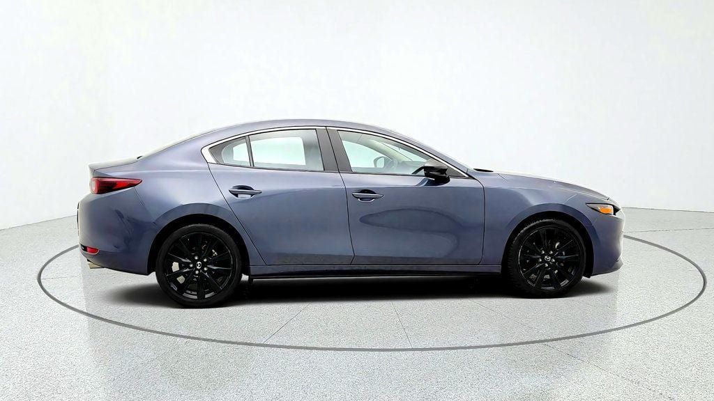 Used 2025 MAZDA MAZDA3 s AWD/4WD image 4
