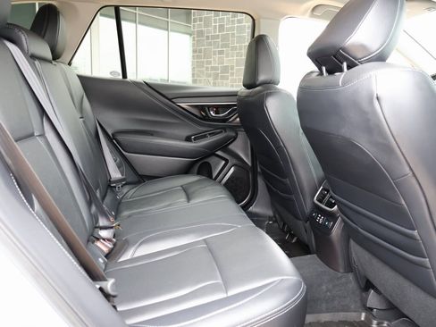 Used 2023 Subaru Outback Touring XT image 13