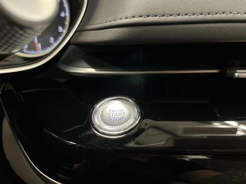 Used 2024 Genesis G80 2.5T image 22