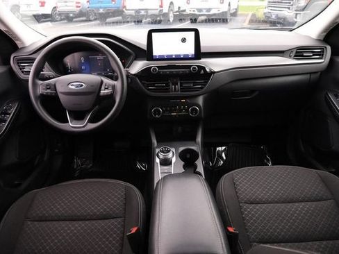 Used 2025 Ford Escape Active AWD/4WD image 23